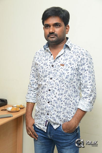 Maruthi-Interview-About-Rojulu-Marayi